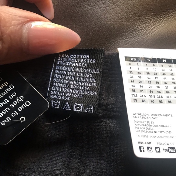 HUE Corduroy Jeans Leggings | Size Medium - Picture 6 of 9